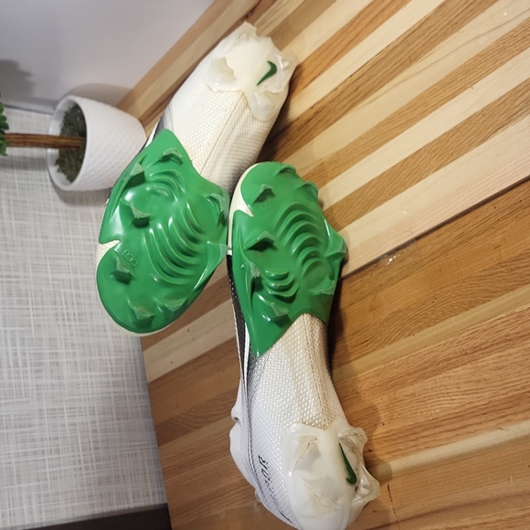 Nike Vapor 360 Pro, Oregon Ducks, Green metallic white black, Football Cleats - Picture 5 of 6